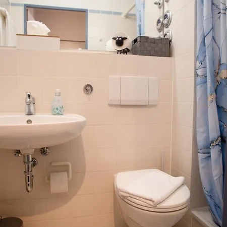 Come4stay - Gubyblue, Gubygreen & Gubysun - 3 I Bis Zu 11 Personen Apartment Passau